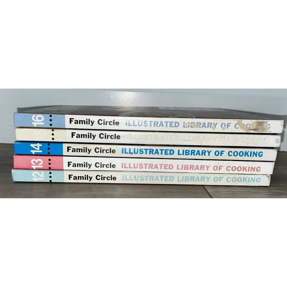 Family Circle Illustrated‎ Library Of Cooking Volumes 12-16 Set